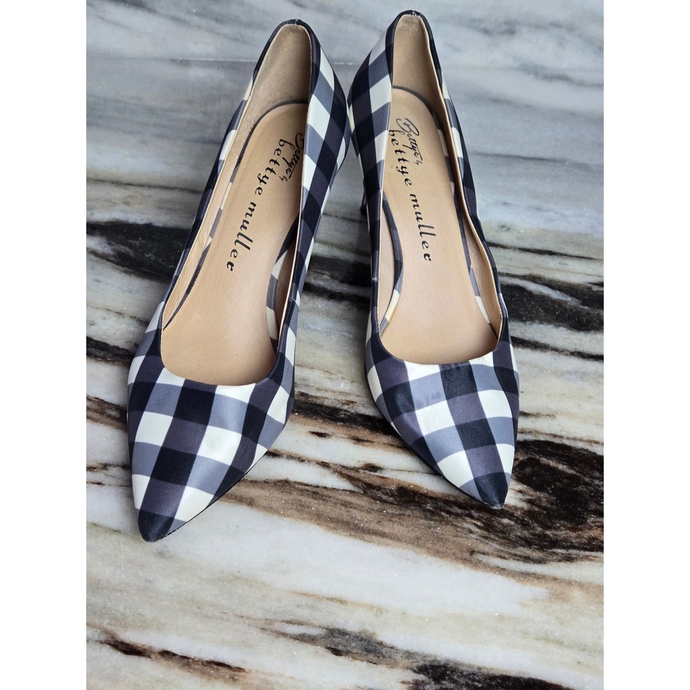 Bettye Muller Black White Gingham Pointed Toe Kitten Heel Pumps  6.5M